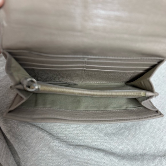 Vintage Chloe Wallet - Picture 5 of 6